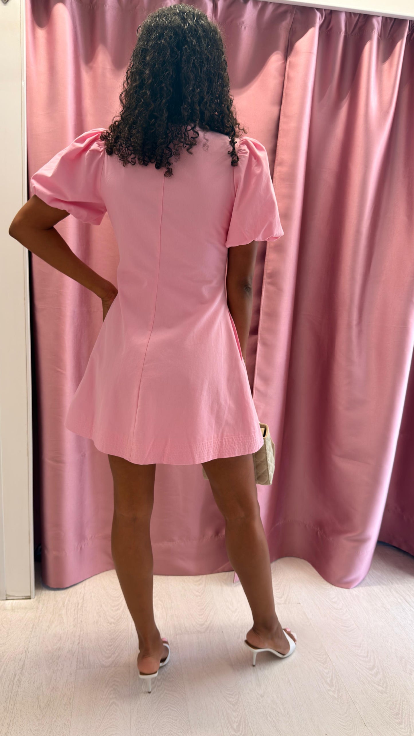 Robe Valentina